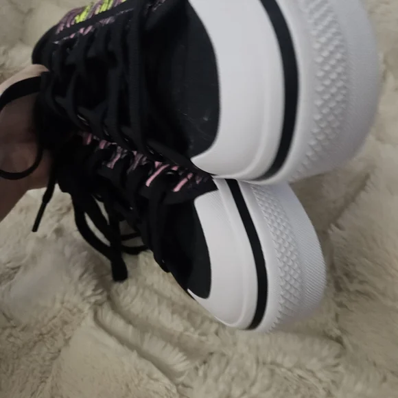 Adidas Nizza Platform Women's Zebra Pattern Sneakers - Black, Pink, Yellow - Picture 6 of 11